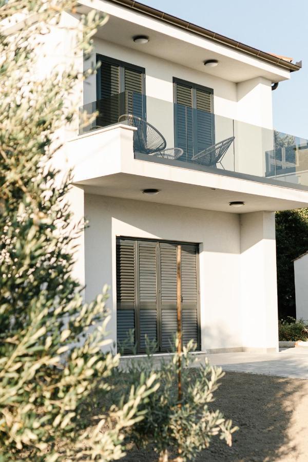 Apartmani Toma Pakostane Exterior photo